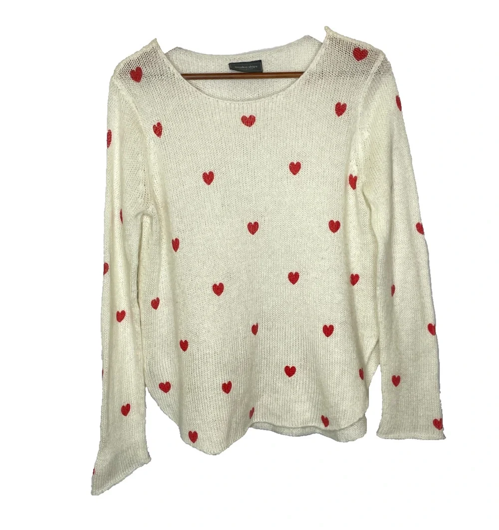 Women's Small Wooden Ships White Heart Print Scoop Neck Sweater Pullover